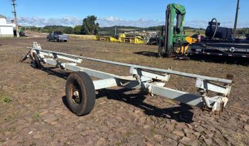 Carreta de transporte de plataforma Grasmec cheio
