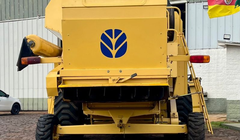 Colheitadeira New Holland TC 57 [2001] #am2003 cheio