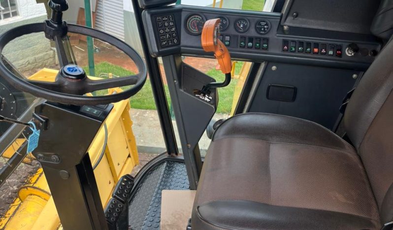 Colheitadeira New Holland TC 57 [2001] #am2003 cheio