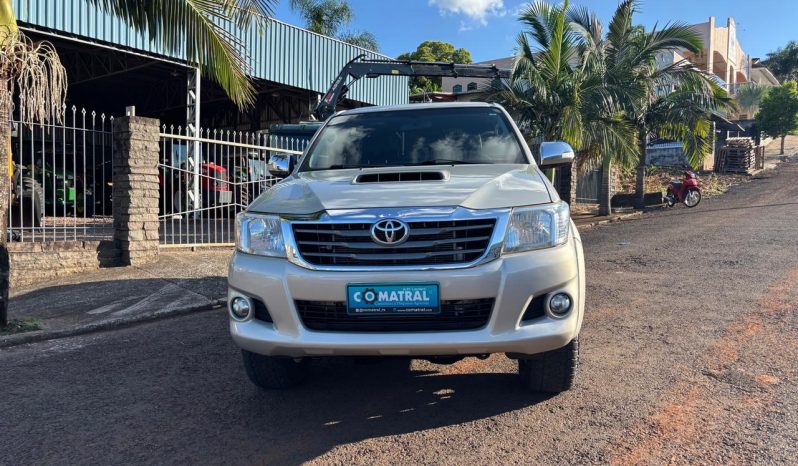 Toyota Hilux SRV 4×4 [2014] #a2014 cheio