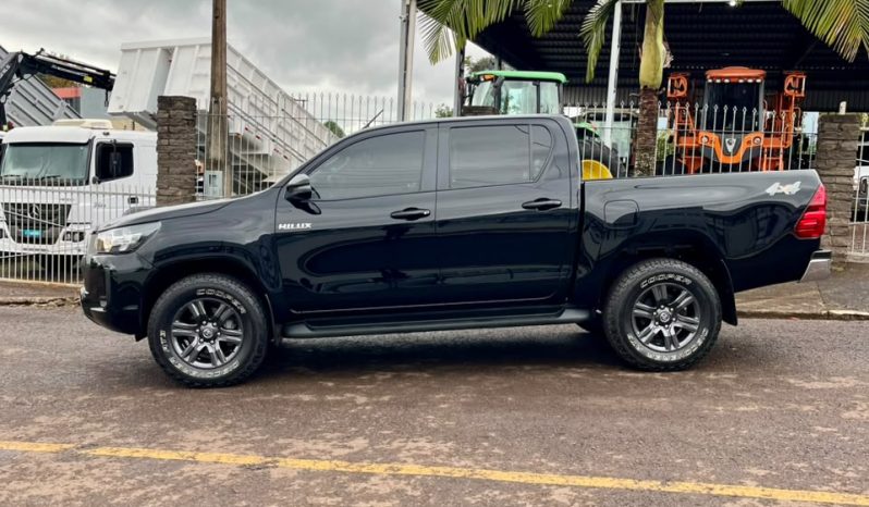 Toyota Hilux SR 4×4 2.8 TDi [2022] #am2002 cheio
