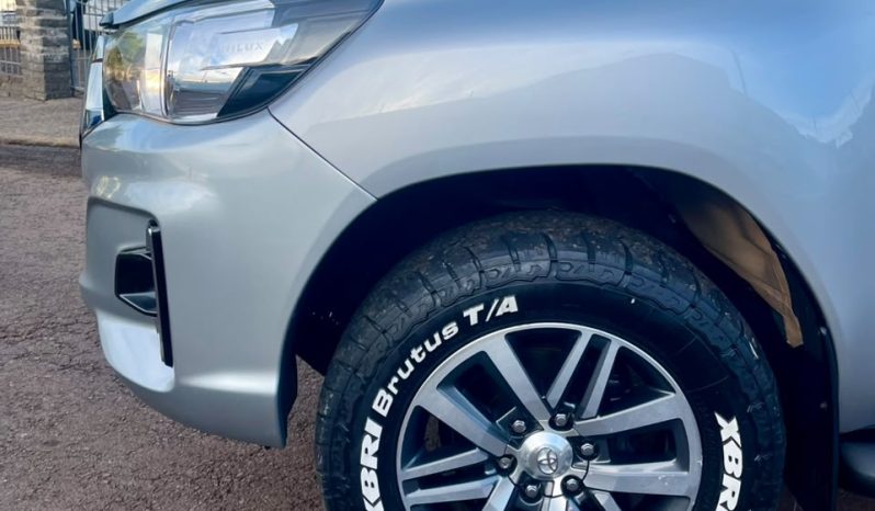 Toyota Hilux SRV 4×4 [2020] #am2027 cheio