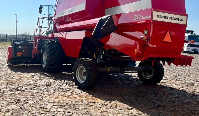 Colheitadeira Massey Ferguson 32 Advanced [2016] a2020 cheio