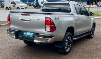 Toyota Hilux SR 4×4 [2024] #a2065 cheio