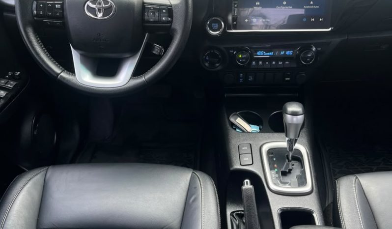 Toyota Hilux SR 4×4 [2024] #a2065 cheio